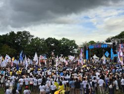 Ribuan Massa Tumpah Ruah Padati Kampanye Akbar YSK-VM di Lapangan KONI Sario Manado