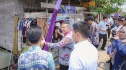Dukung Program Tiga Juta Rumah, Wamen Ossy Dermawan Serahkan Sertipikat MBR di Kalsel