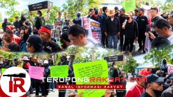 Tuntut Keadilan Lahan 80 Hektar, Ratusan Eks Pengungsi Maluku Utara Gelar Aksi di Kanwil BPN Sulut